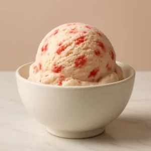 Strawberry Swrill (Strawberry Cheesecake) Ice Cream
